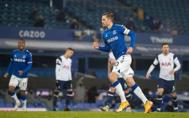 一直备受质 一直备受质