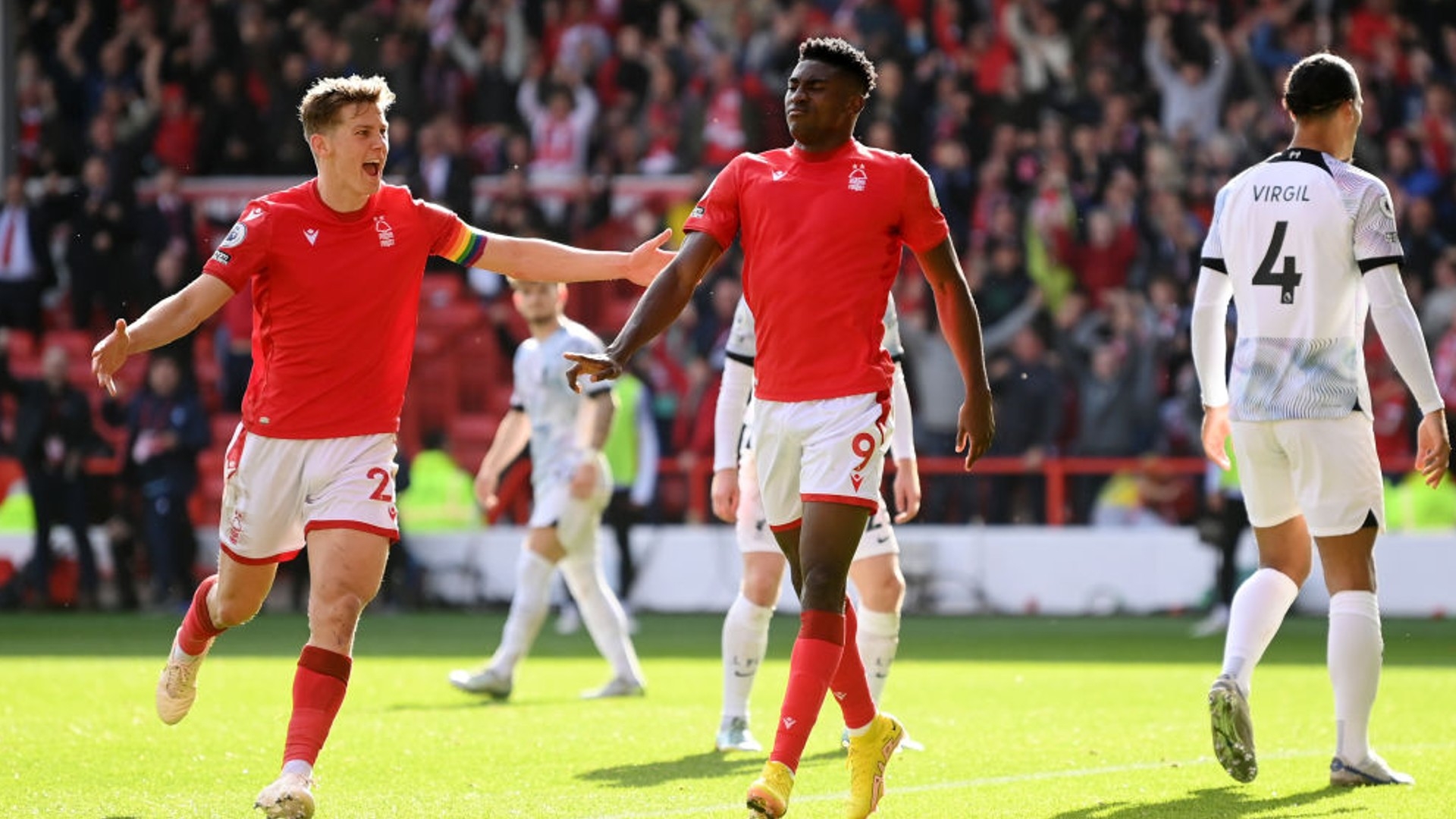 总是有几笔 总是有几笔