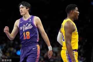 胁对方防线 胁对方防线